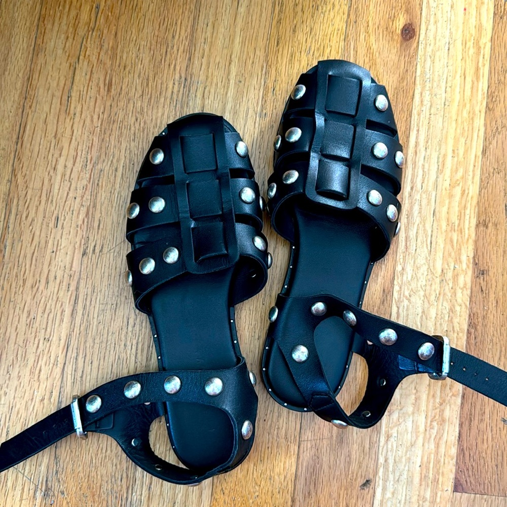 Freda Salvador Sera Fisherman Sandals